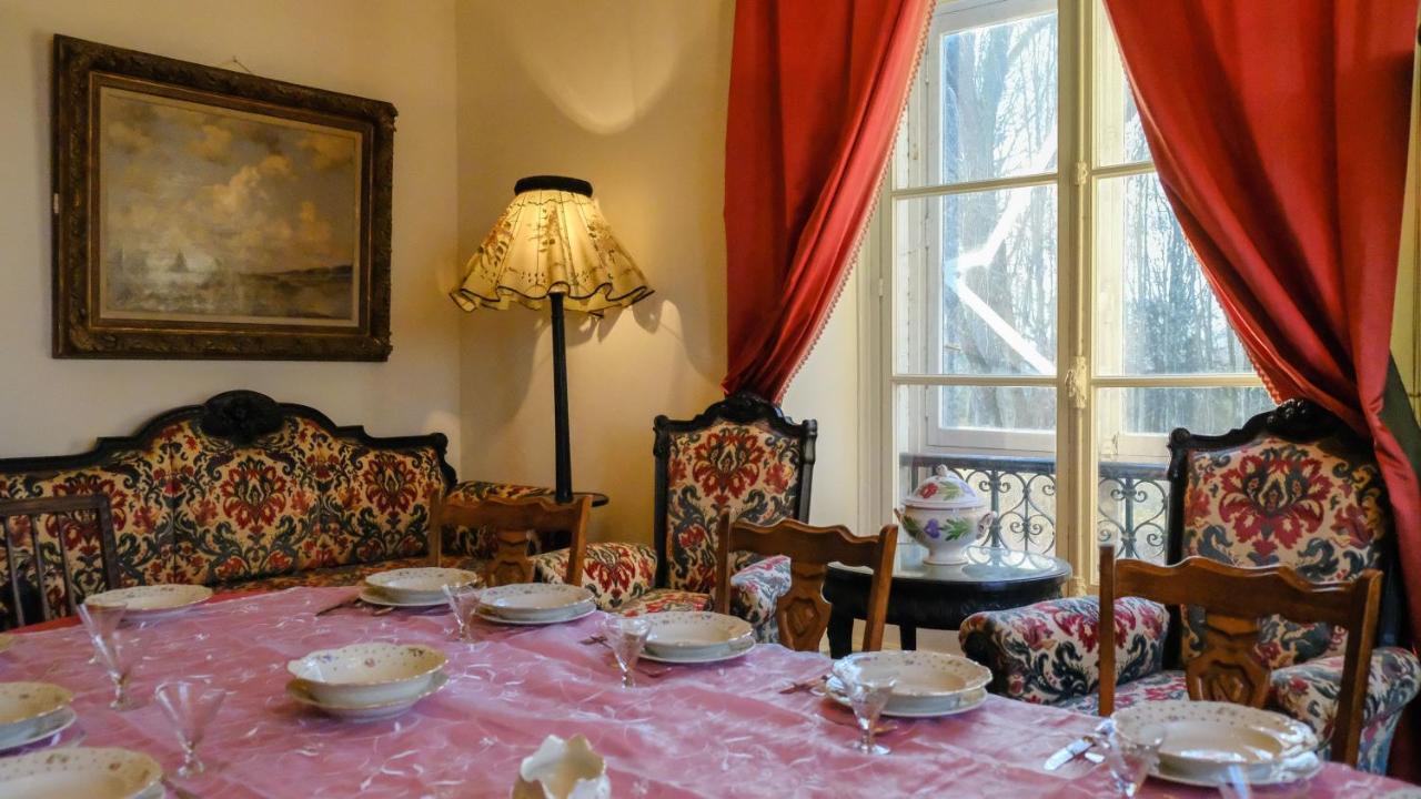 Private Castle With Park - Chateau Guillermo La Moncelle Exterior foto